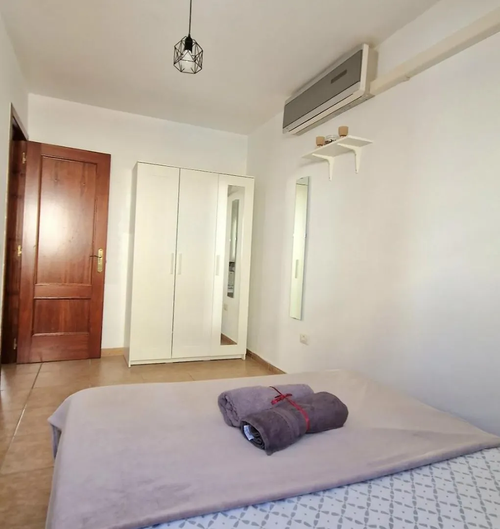 Spacious Chalet Next To The Sea - Airport Villa San Isidro  España